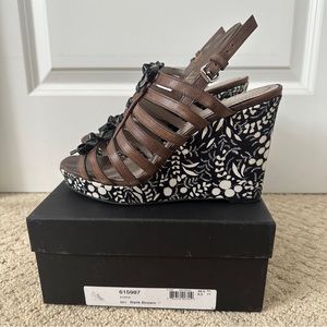 Marc by Marc Jacobs Navy Blue & Dark Brown Leather Wedges US Sz 8.5